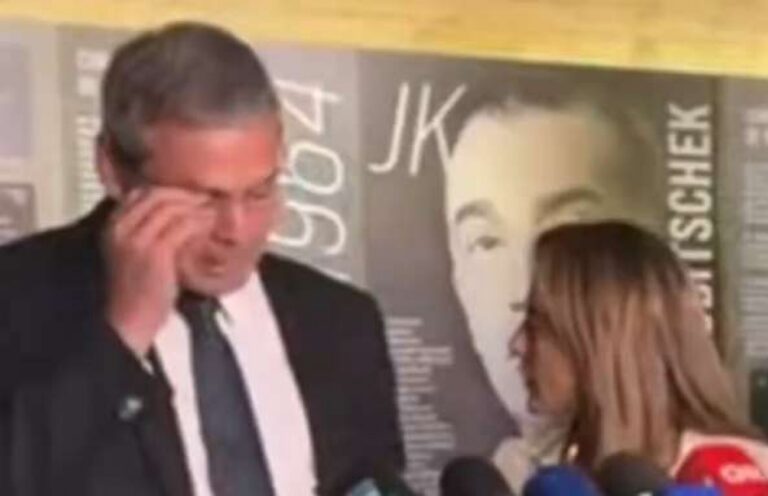 Soraya e Lindbergh esquecem microfone ligado e áudio escandaloso vaza (veja o vídeo)