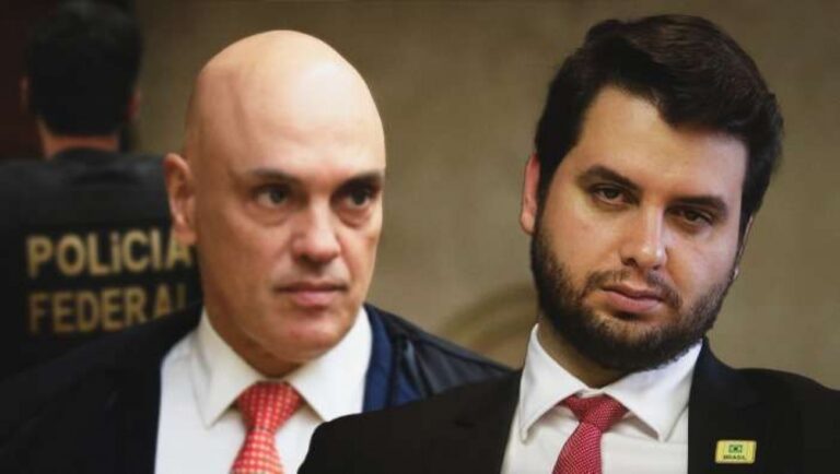 PGR é acionada e Filipe Martins está correndo sérios riscos na prisão